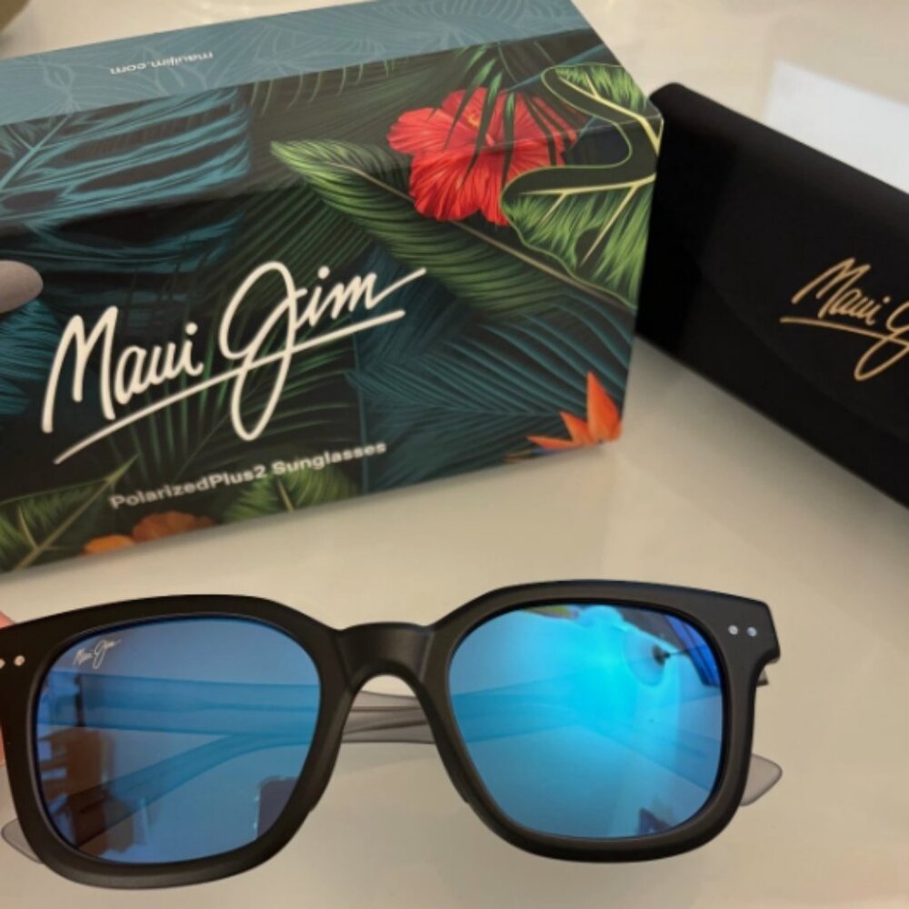 Maui Jim Shore Break Polarized Sunglasses MJ822 in Hawaii Blue Handmade in Italy